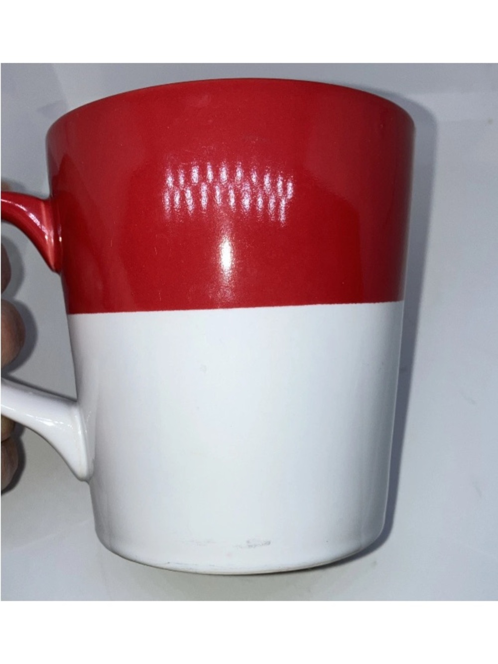 SET OF 2 Crate & Barrel Ceramic Coffee Mugs Red White Dipped Glaze 14oz Holidays - Picture 15 of 16